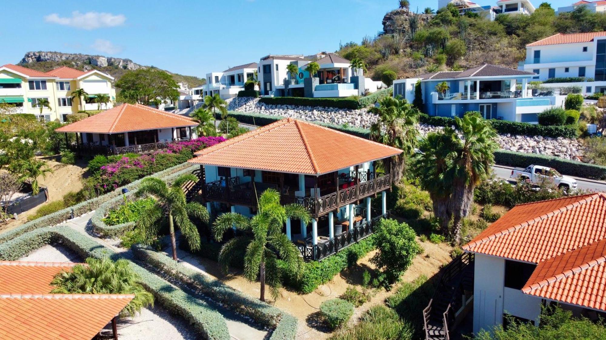 Blue Bay Beach Villas & Apartments Exterior photo
