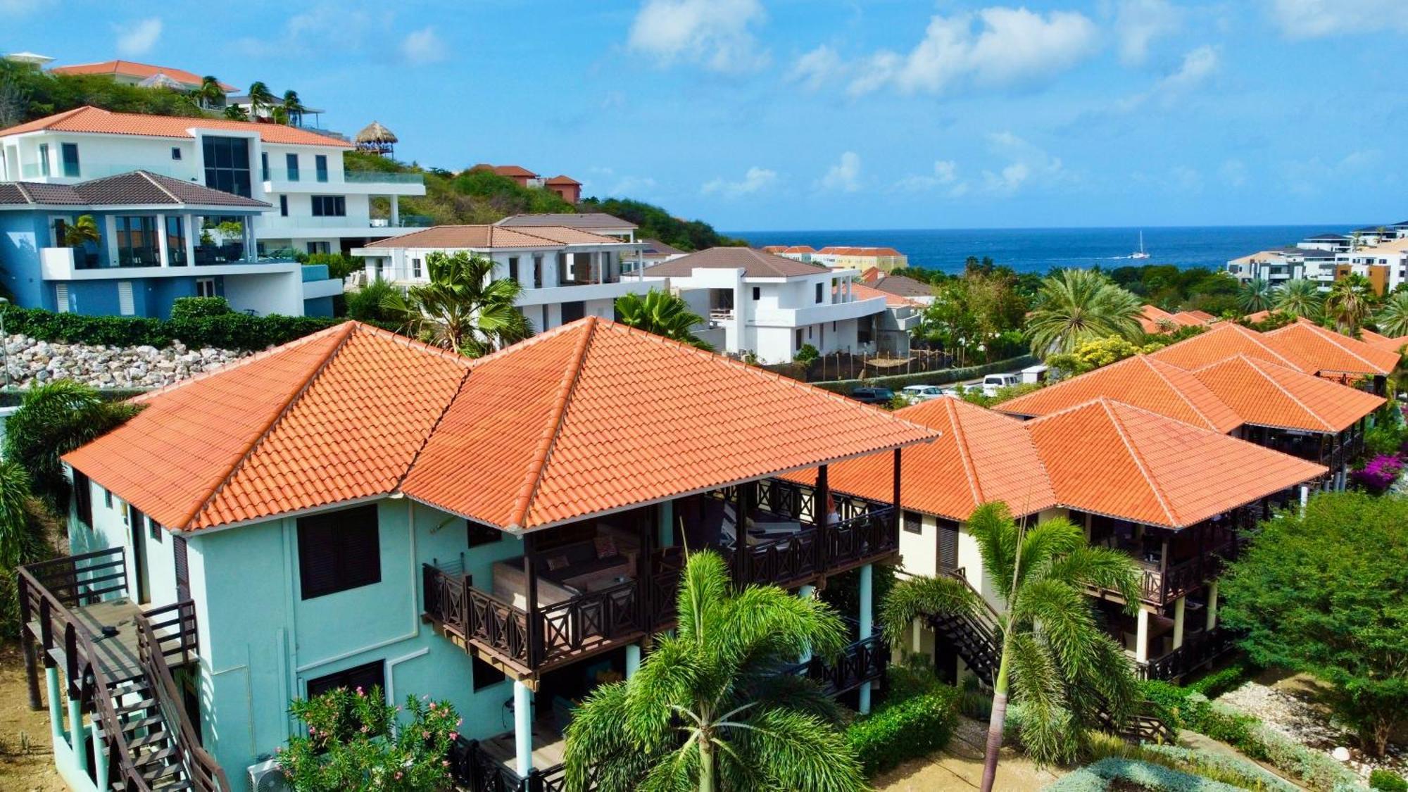 Blue Bay Beach Villas & Apartments Exterior photo