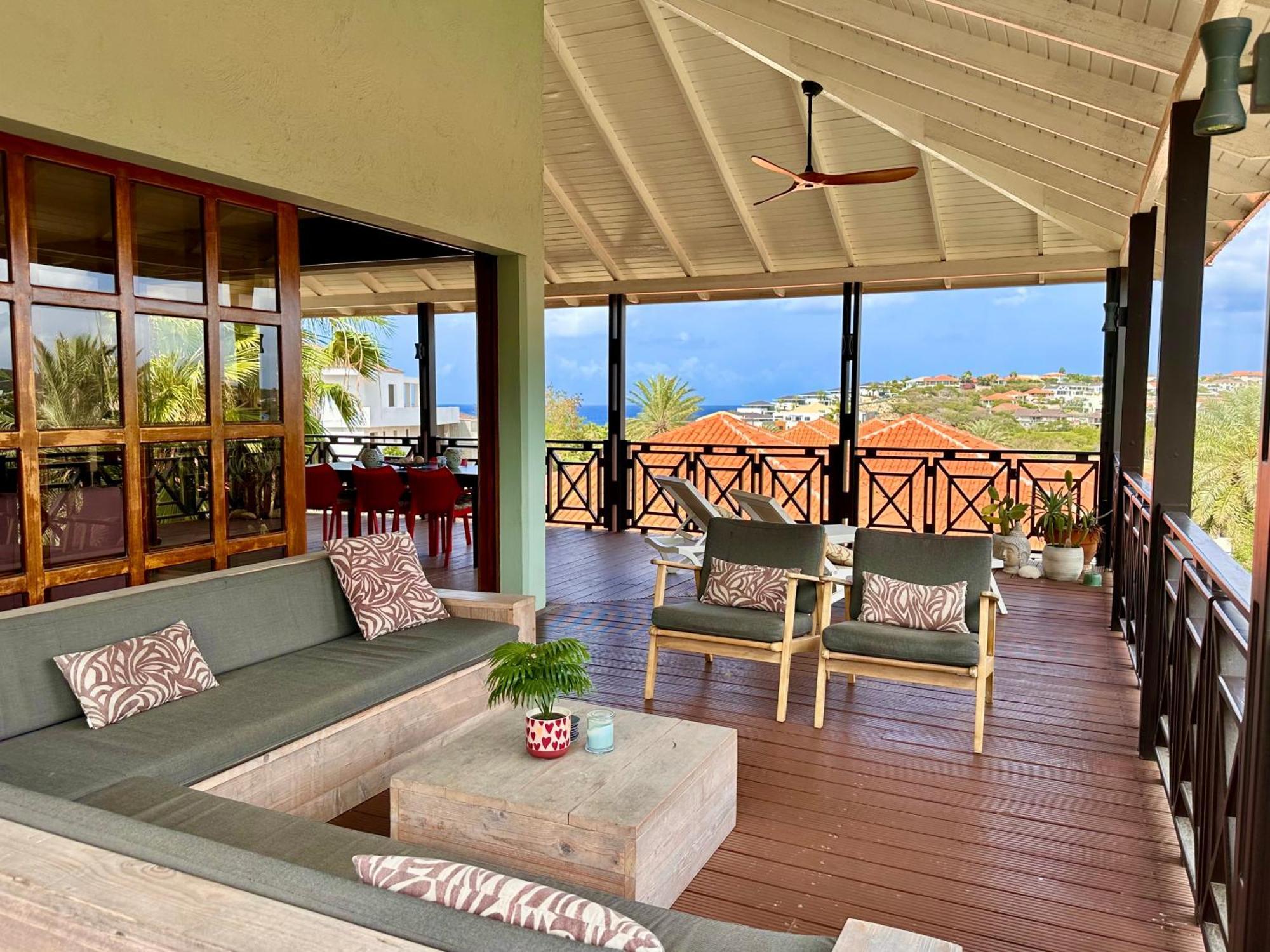 Blue Bay Beach Villas & Apartments Exterior photo